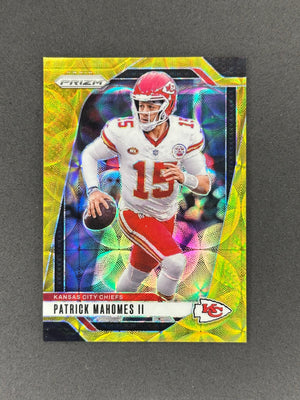 2024 Panini Prizm Patrick Mahomes #138 Gold Choice #/10