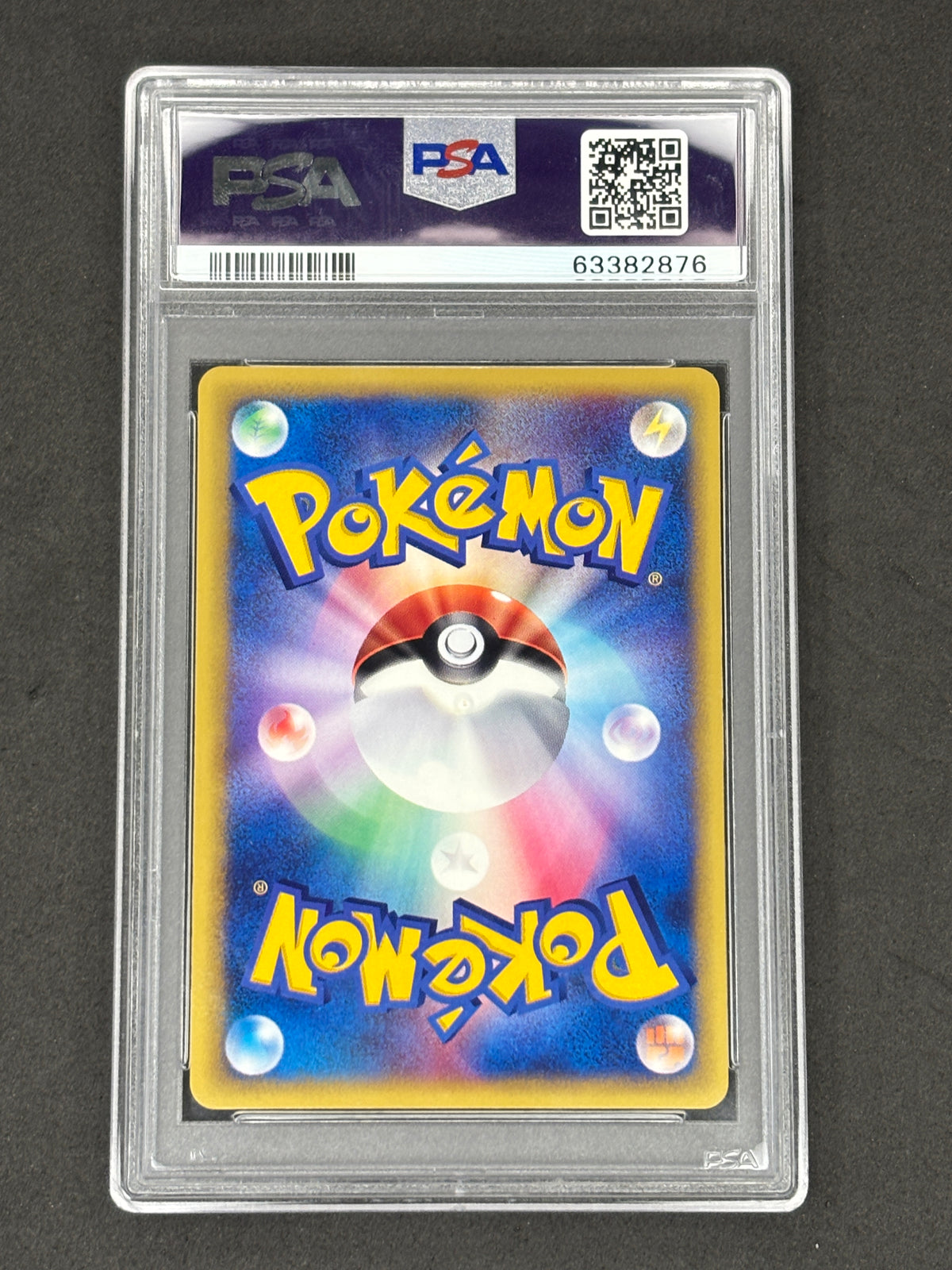 PSA 10 Brock's Kabutops 1st Edition VS #069